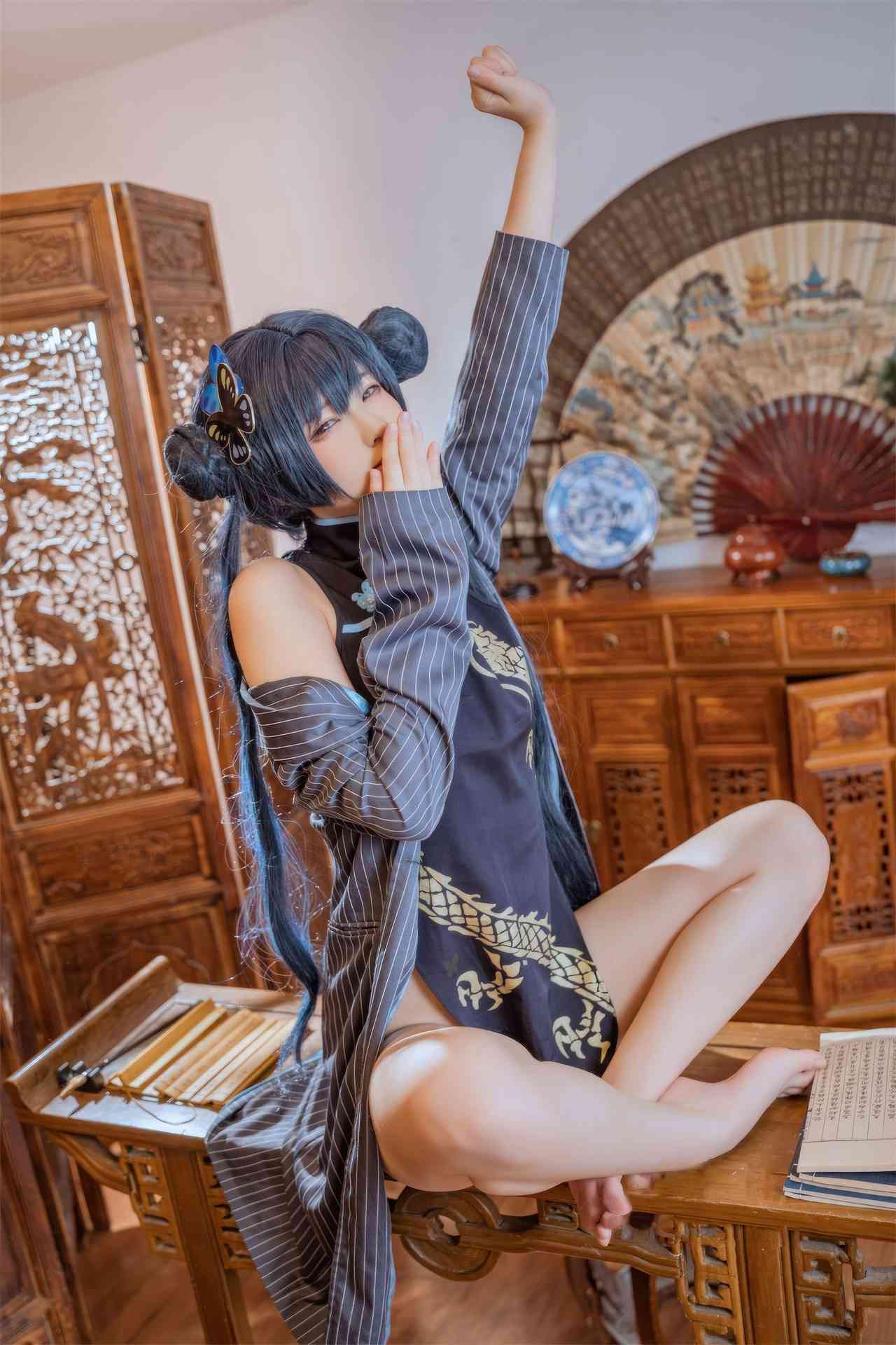 Quan冉有点饿蔚蓝档案 妃咲